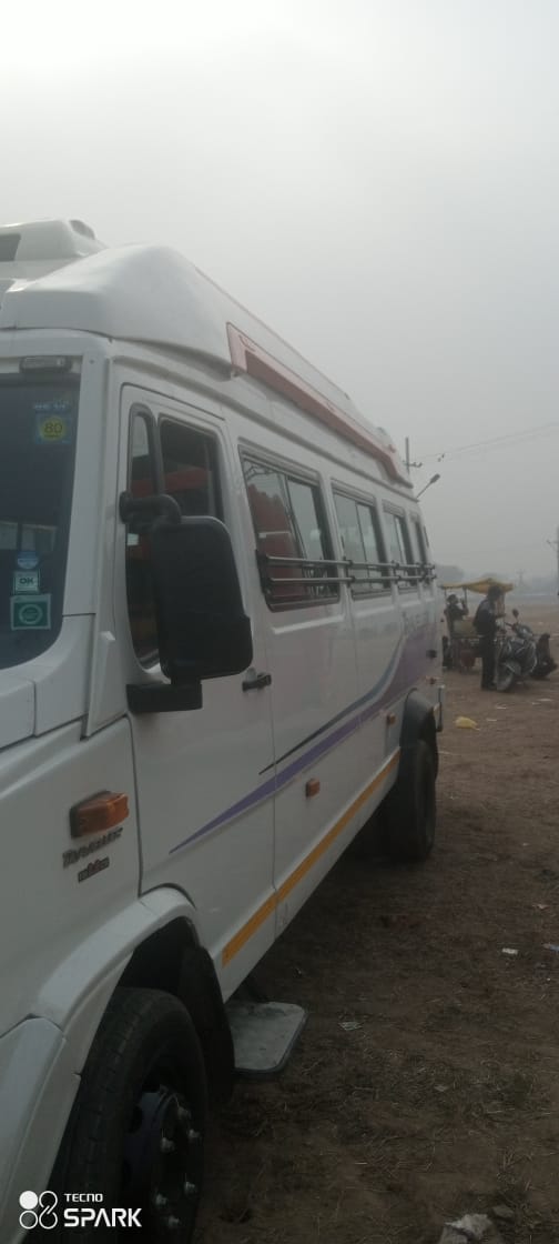 Reliance Taxi car 43